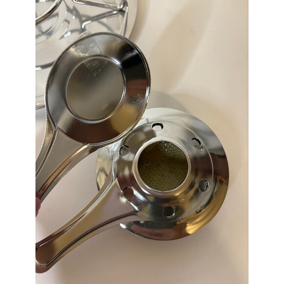 Fondue Pot with 6 forks, new - Picture 4 of 9